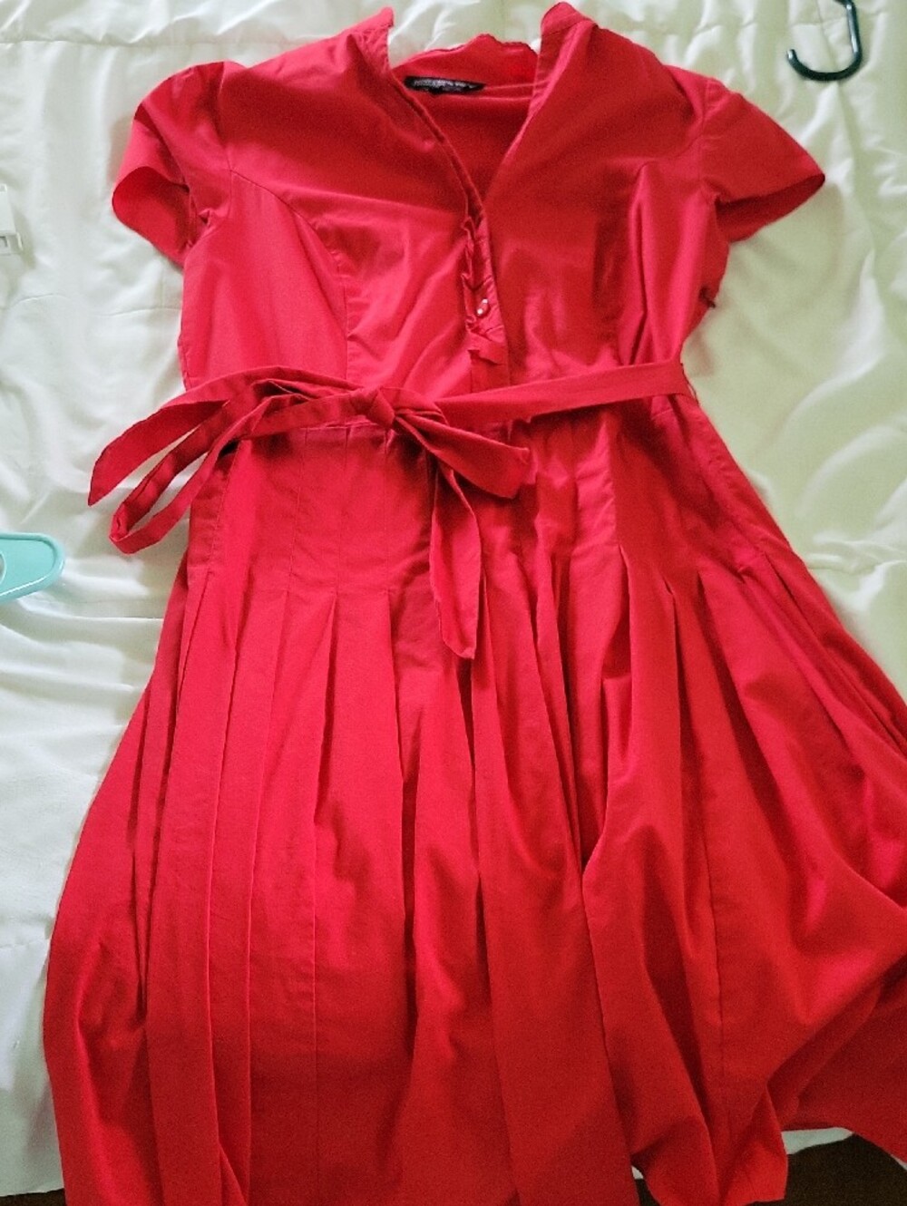 Jones New York Size 10 Bright Red Stretch Fit And Flare Dress
